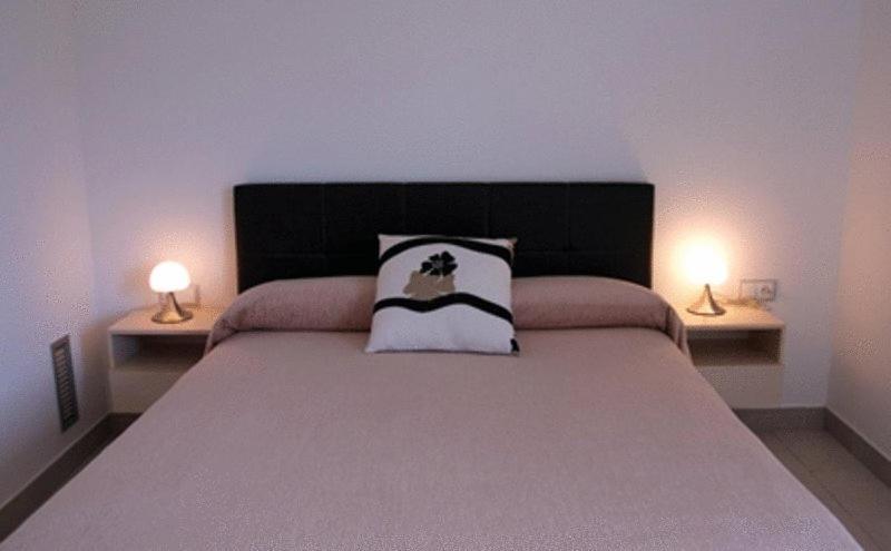Apartaments Verd Natura Olot Ngoại thất bức ảnh